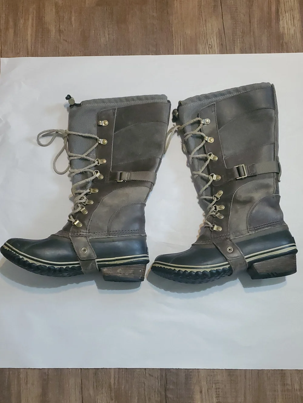 Sorel Conquest Carly Tall Waterproof Leather Lace-Up Winter Boots Size 8 Brown